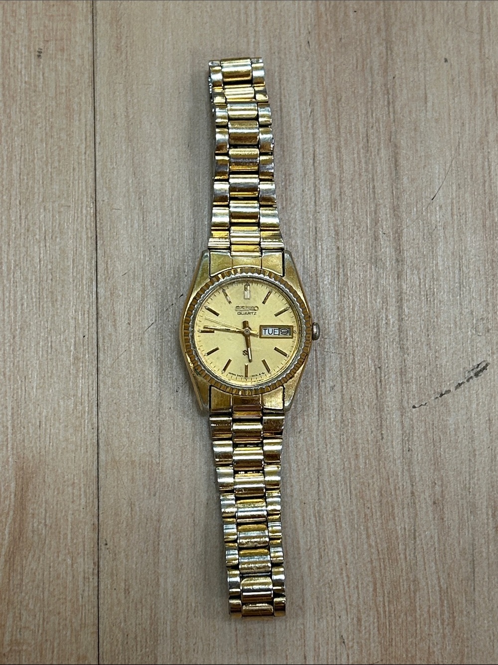1980s Seiko ladies quartz Gold Plated Quartz Day-Date Wristwatch